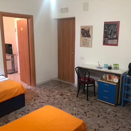 La Piccola Casa Del Cinema Hotel Giffoni Valle Piana Ngoại thất bức ảnh