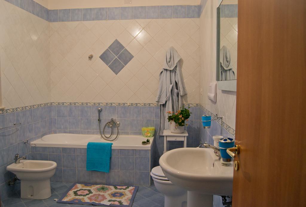 La Piccola Casa Del Cinema Hotel Giffoni Valle Piana Ngoại thất bức ảnh
